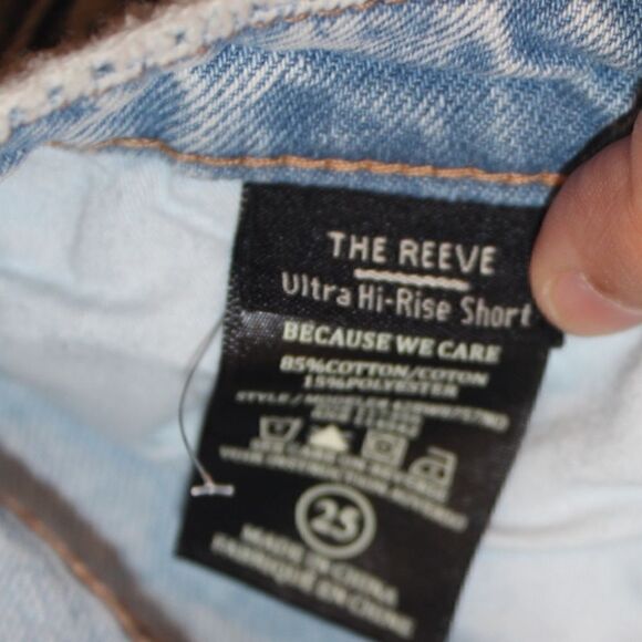 NEW BLANK NYC The Reeve Ultra High Rise Jean Shorts Women Size 25 - Picture 10 of 13